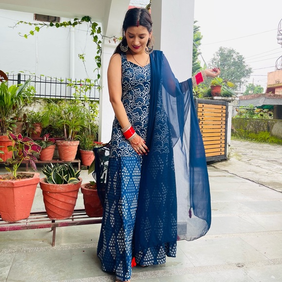 Blue sharara suit three piece of set - Picture 4 of 5